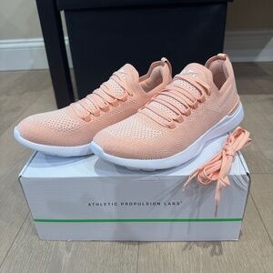 APL TECHLOOM BREEZE SIZE 8